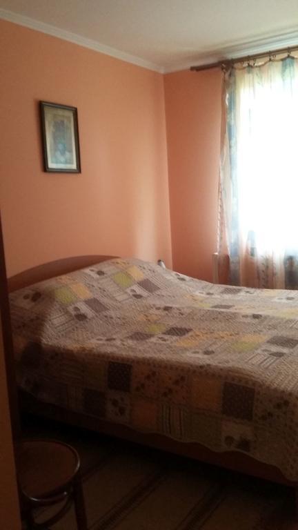 Cserkei Nyaralo Cserkeszőlő Exterior foto